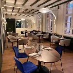 ホテル Logis - Saint-louis & Restaurant Pauze