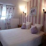 Logis - Saint-louis & Restaurant Pauze 3*