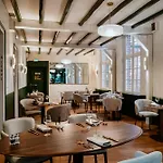 ホテル Logis - Saint-louis & Restaurant Pauze