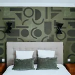 Logis - Hostellerie Saint-Louis&Restaurant Pauze 3* Bollezeele