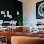 Logis - Saint-louis & Restaurant Pauze ホテル