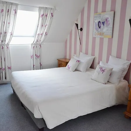 Logis - Saint-louis & Restaurant Pauze Hotel