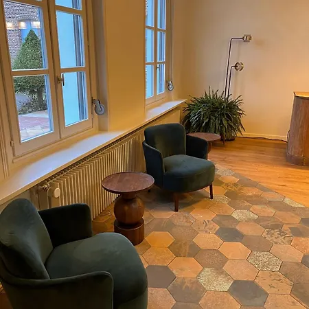 Logis - Saint-louis & Restaurant Pauze 3* Bollezeele