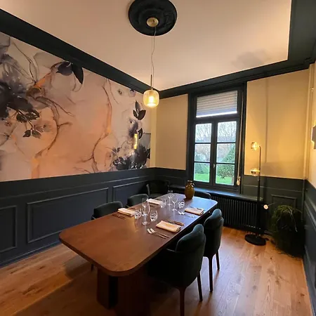 Logis - Saint-louis & Restaurant Pauze 호텔 3*