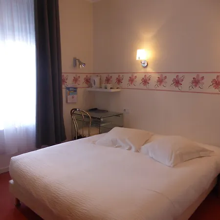 Logis - Saint-louis&restaurant Pauze Hotel
