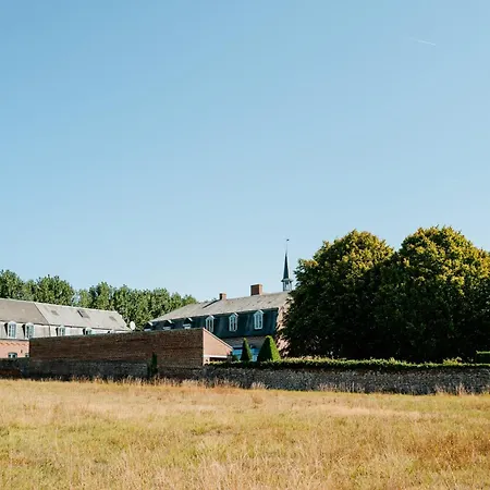 Logis Saint Louis Hotel Bollezeele