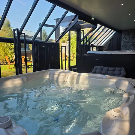 Hotel Logis - Saint-louis&restaurant Pauze 3*