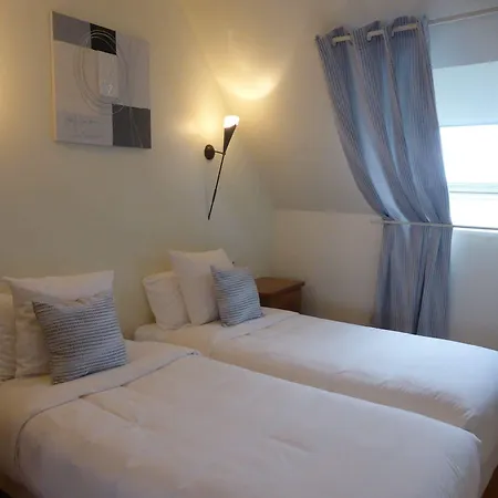 Logis - Saint-louis & Restaurant Pauze 호텔 3*