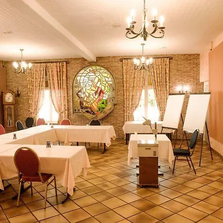 Logis - Saint-louis & Restaurant Pauze 호텔 Bollezeele