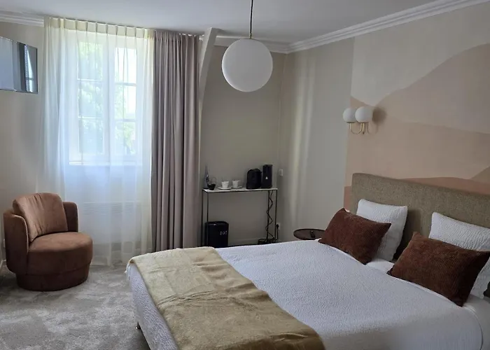 Logis - Saint-louis & Restaurant Pauze