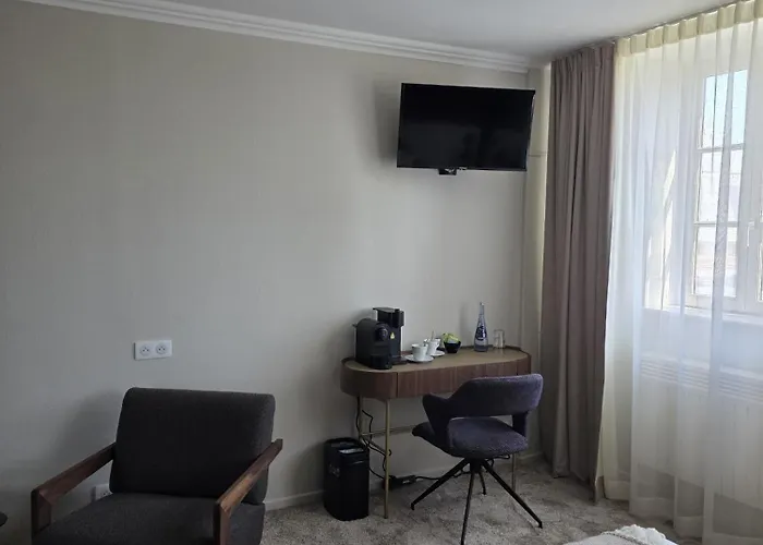 Logis - Saint-louis & Restaurant Pauze Hotel 3*