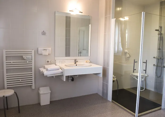 Logis - Saint-louis & Restaurant Pauze