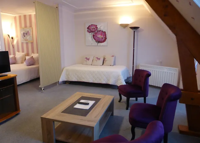 Logis - Saint-louis & Restaurant Pauze Hotel 3*