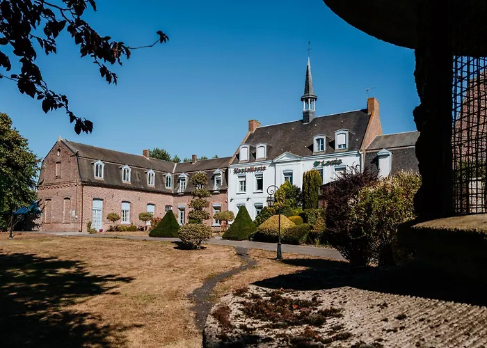 Logis - Saint-louis & Restaurant Pauze Hotel 3*