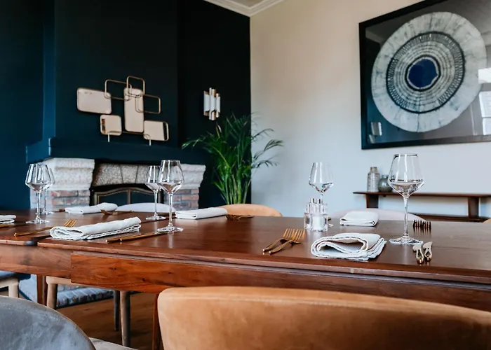 Logis - Saint-louis & Restaurant Pauze Hotel