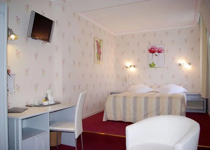 Logis - Saint-louis & Restaurant Pauze 3* Bollezeele